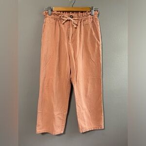 Etophe Studio linen blend paperbag waist cropped wide leg pants. Size Small